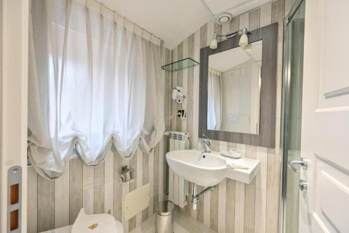 Hotel Mastrodattia Celano Szoba fotó