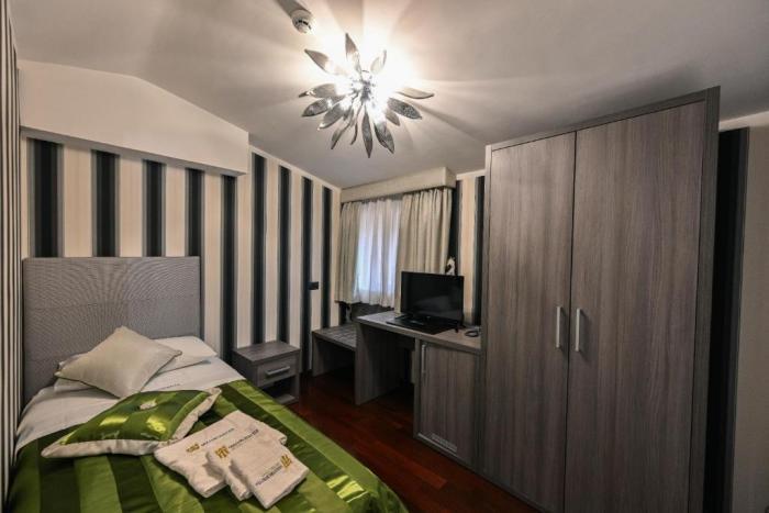 Hotel Mastrodattia Celano Szoba fotó
