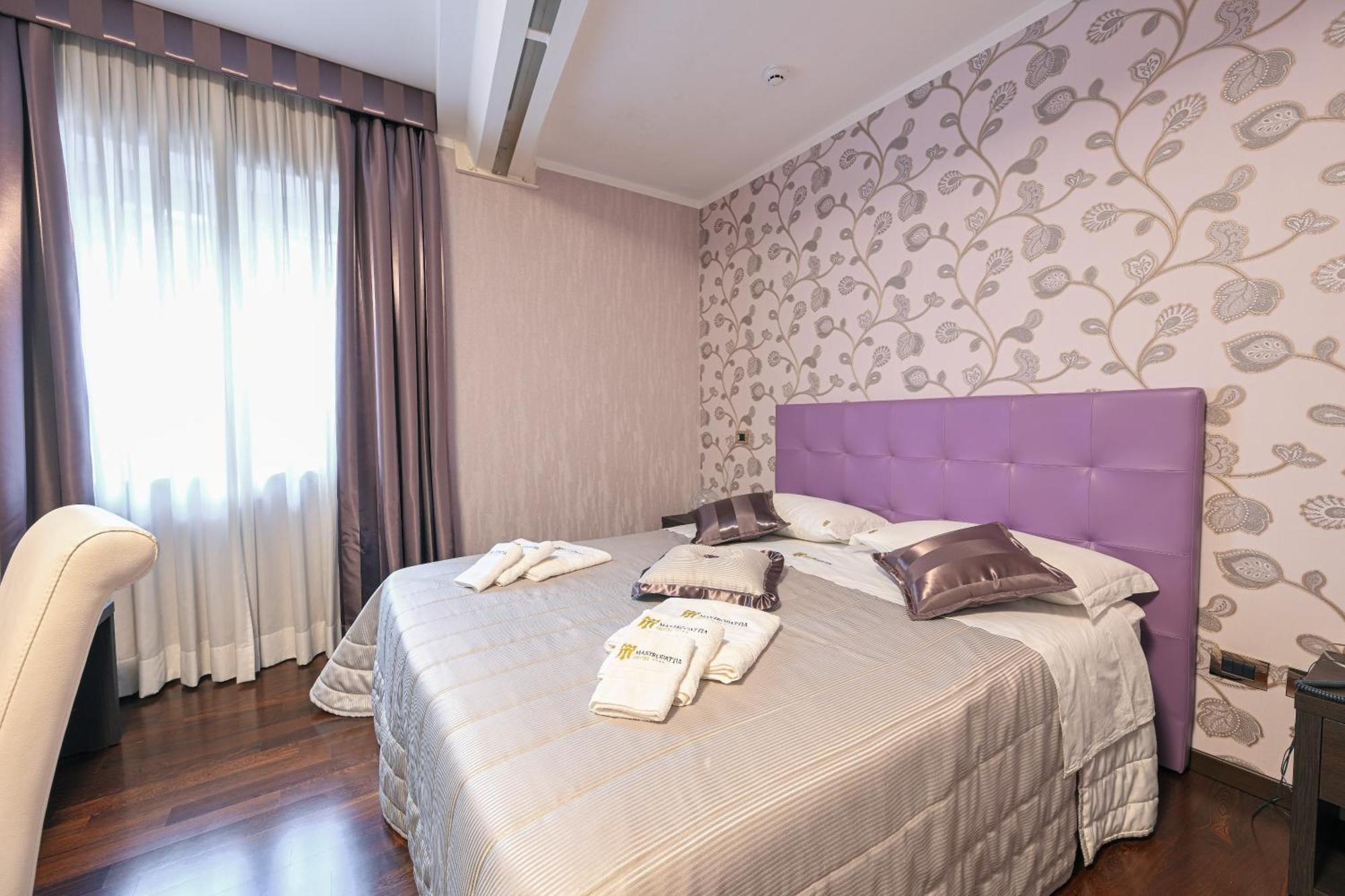 Hotel Mastrodattia Celano Kültér fotó