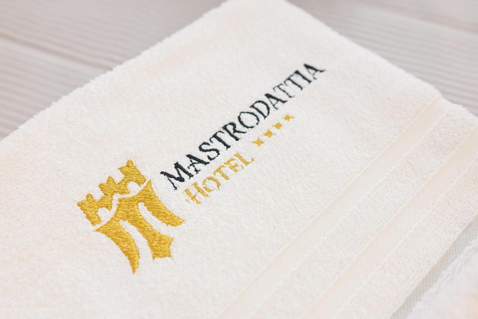 Hotel Mastrodattia Celano Kültér fotó